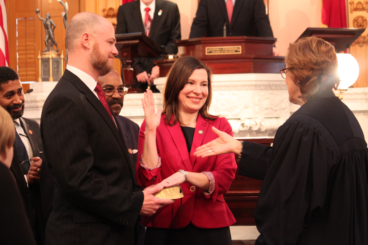 Rep. Kristin Boggs taking the oath of office