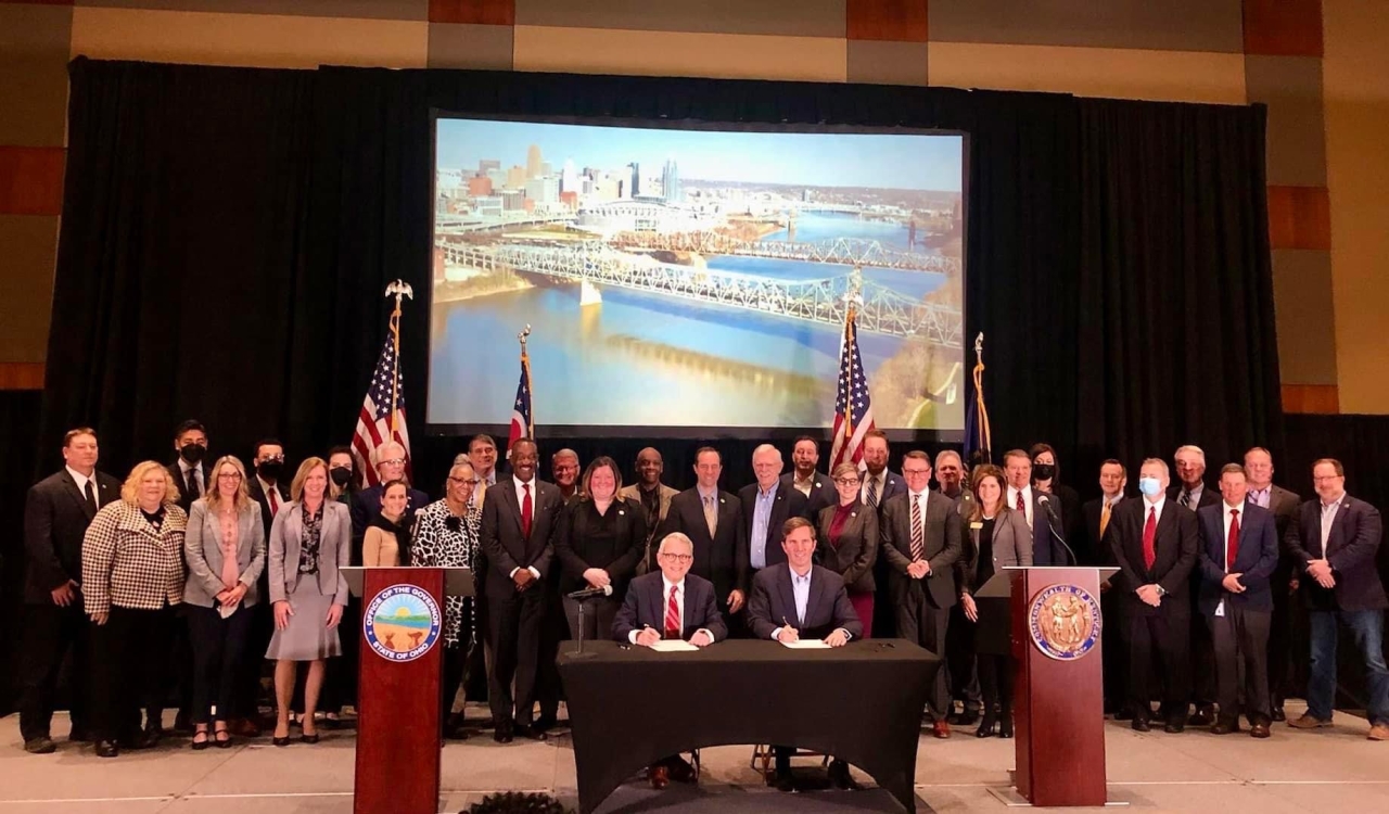 Rep. Ingram attends MOU signing with Gov. DeWine for Brent Spence Bridge