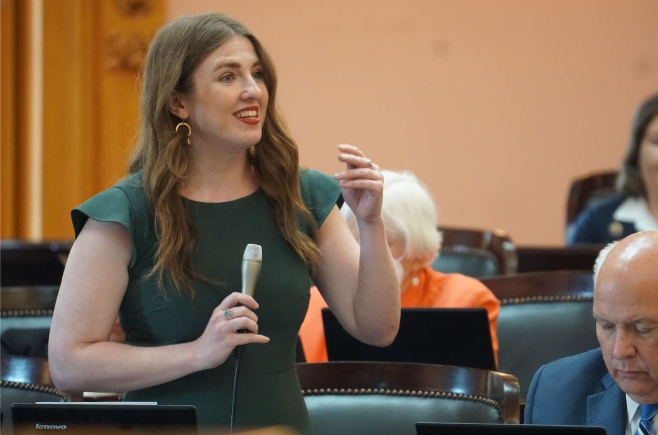 Rep Sweeney speaks on the House Floor in support of HB591, her bipartisan bill to designate the last week in February as Eating Disorders Awareness Week.