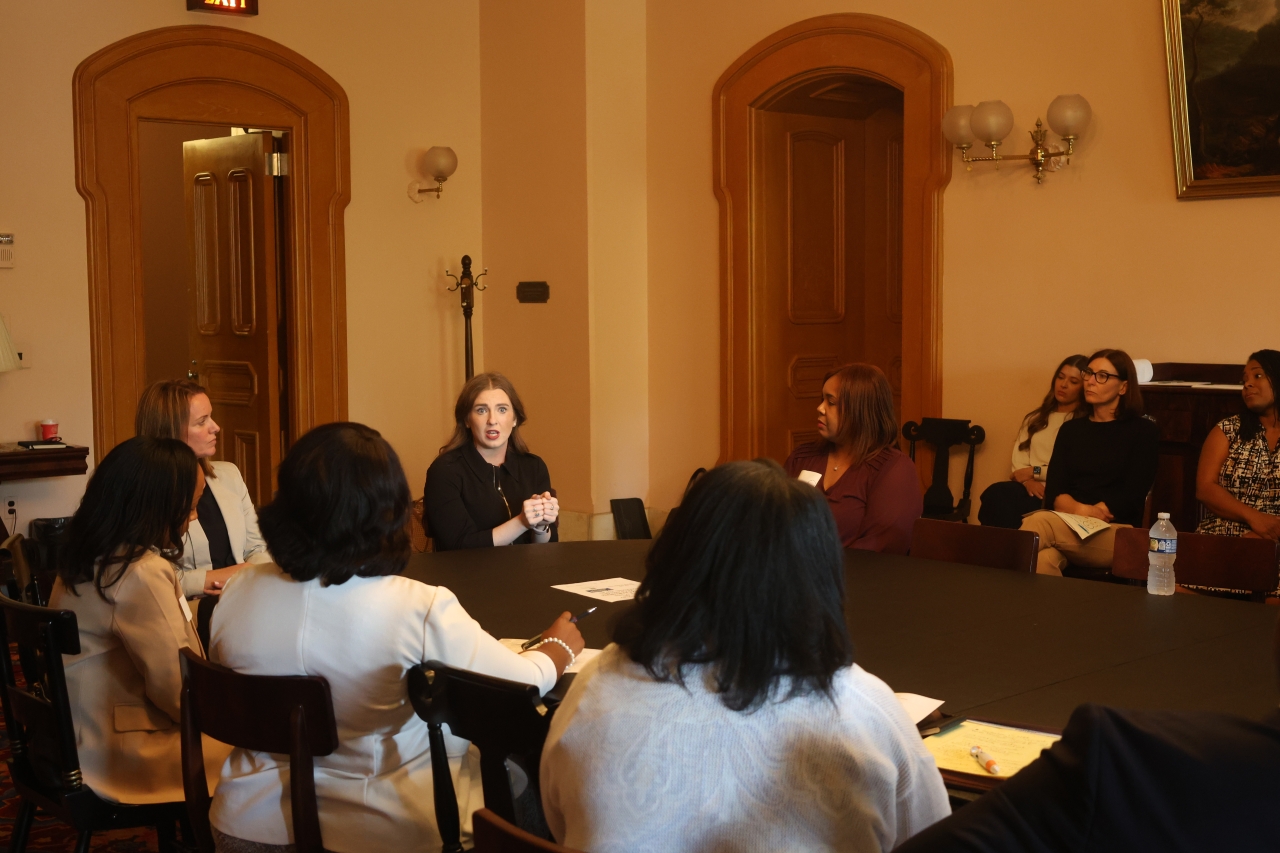 Rep. Sweeney meets with constituents at the Statehouse to discuss issues related to maternal and infant mortality