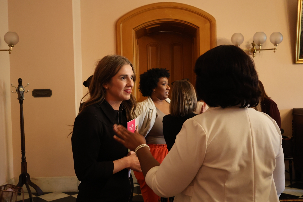 Rep. Sweeney meets with constituents at the Statehouse to discuss issues related to maternal and infant mortality