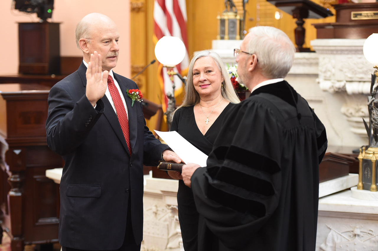 Representative Roemer is officially sworn in as the State Representative from the 38th District of Ohio.