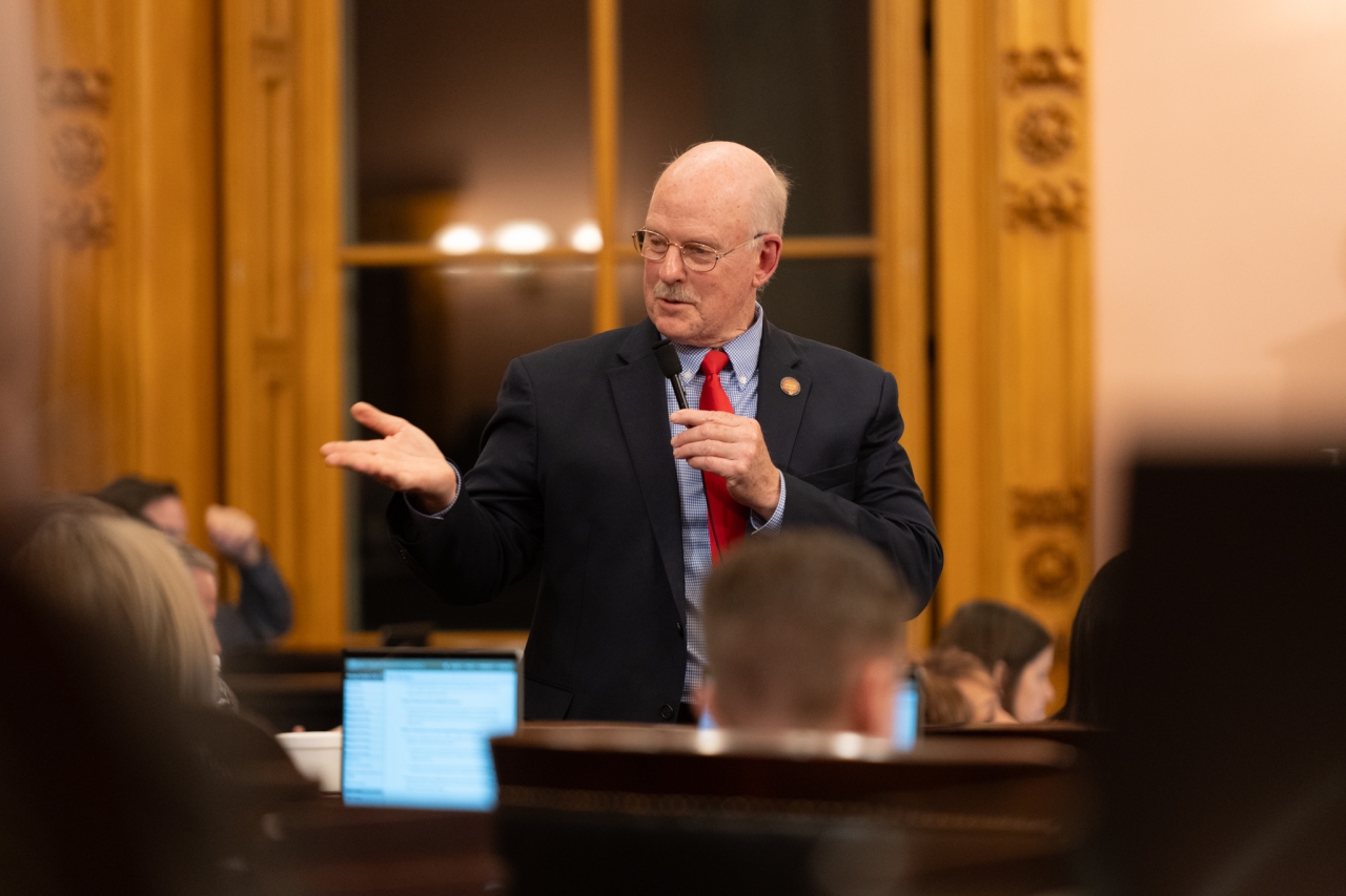 Rep. Roemer speaks on the House floor during session