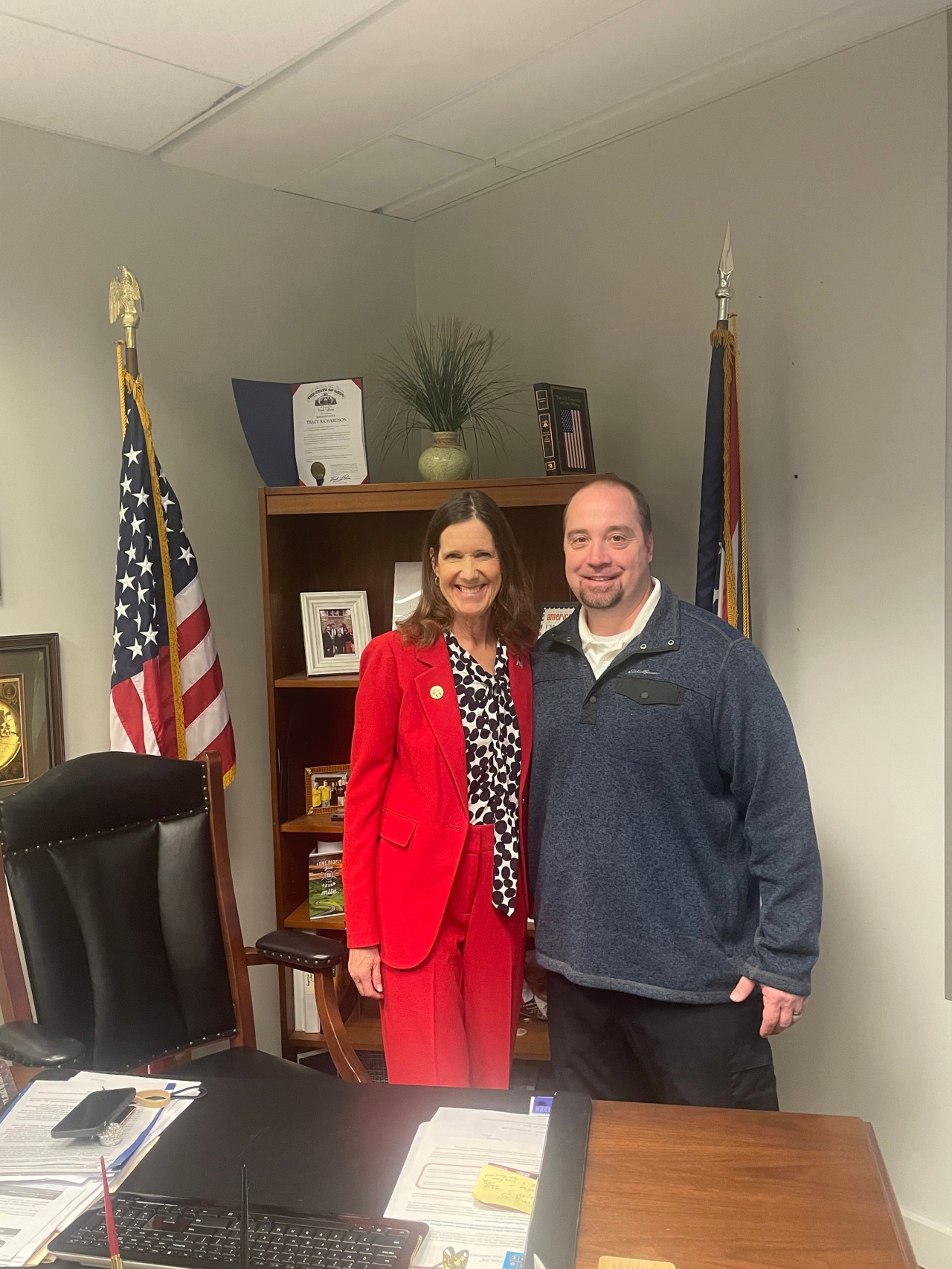 Representative Richardson was excited to welcome fellow veteran and constituent, Jeremy Miller, to her office to discuss legislative issues impacting Ohio's veteran community.
