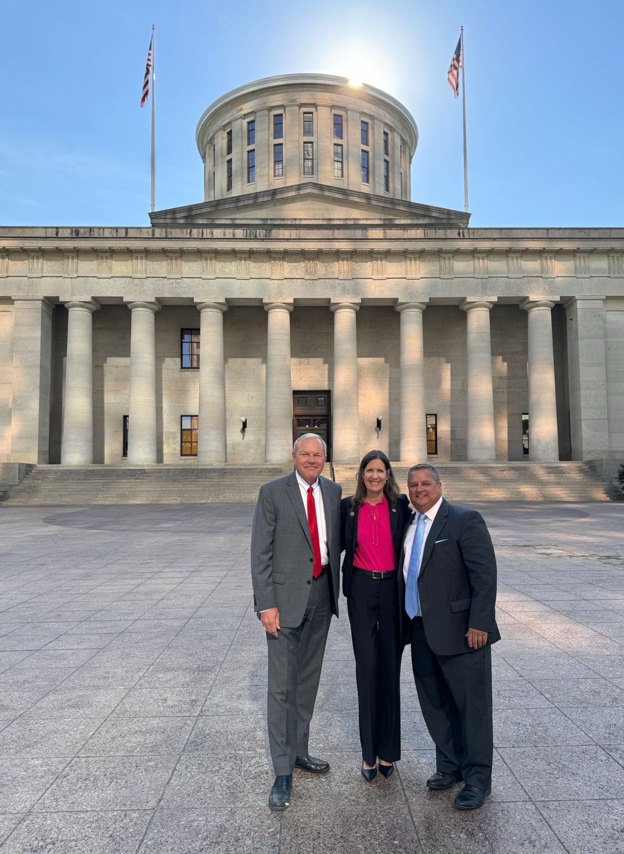 Representative Richardson joined Senators Reineke and Wilkin outside of the Ohio Statehouse for a special project.