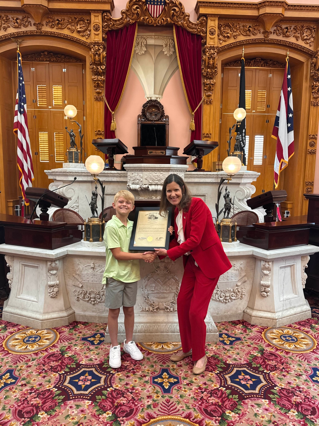 Representative Richardson invited Dane Flynn and his family to the Ohio Statehouse to commend his win of the Lego Ohio Mini Master Builder title.