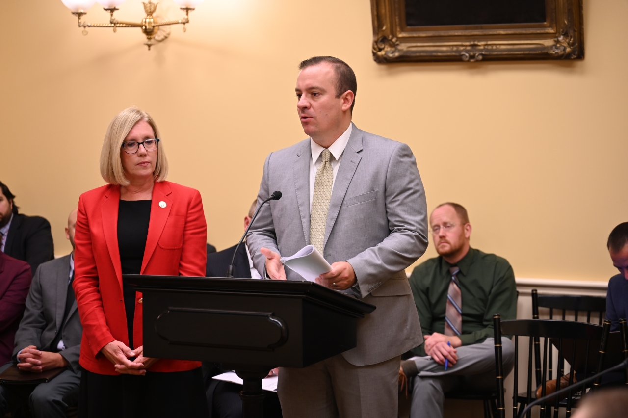 Rep. Swearingen provides sponsor testimony on bill to combat drug and human trafficking in Ohio.
