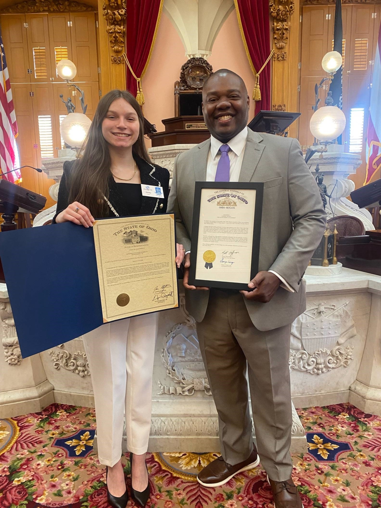 Rep. Rogers presents a commendation to Ashley Cutcher, the Boys and Girls Clubs of Toledo's 2023 Youth of the Year award winner