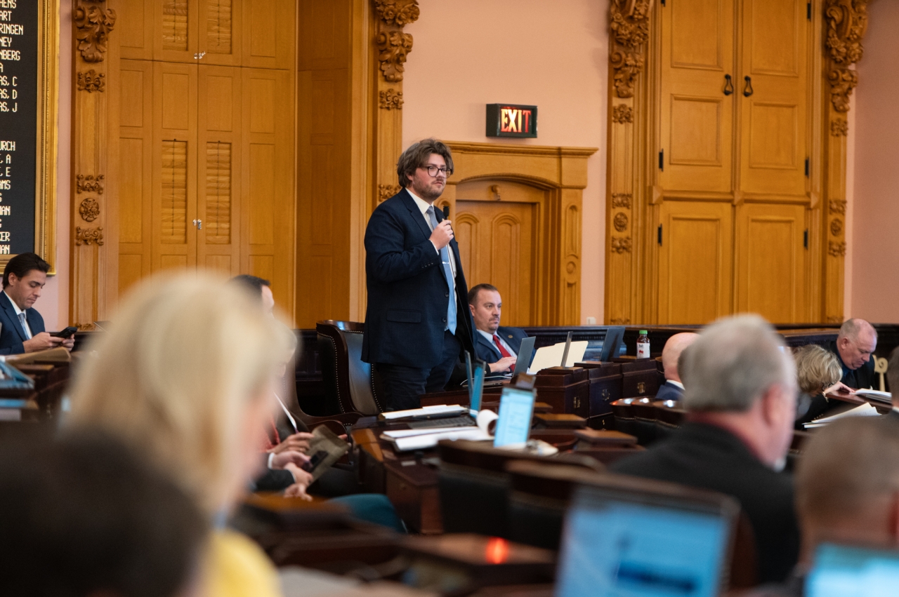 Rep. Fischer speaks on the House floor during session.