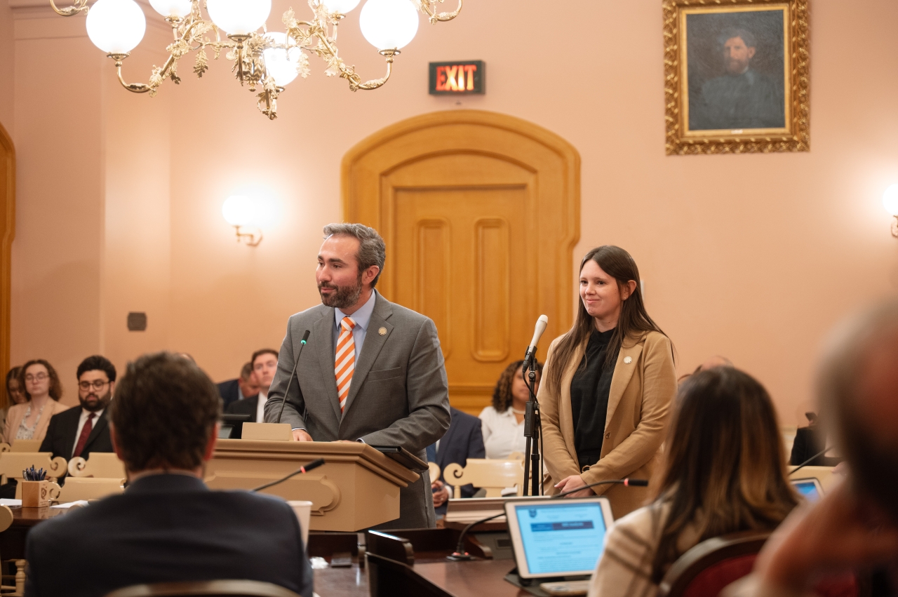 Representative David Thomas providing testimony with Representative Merideth Craig in the House General Government Committee