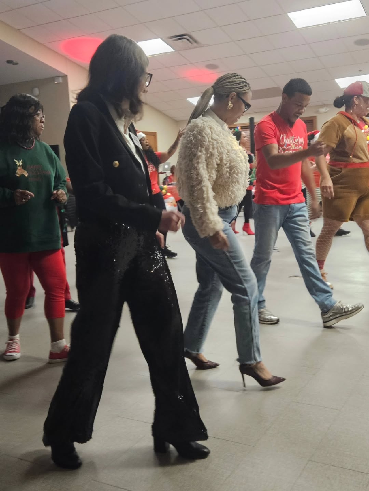 Representative Ashley Bryant Bailey joined the Cincinnati Smooth Hustlers for a community celebration in the City of Forest Park.