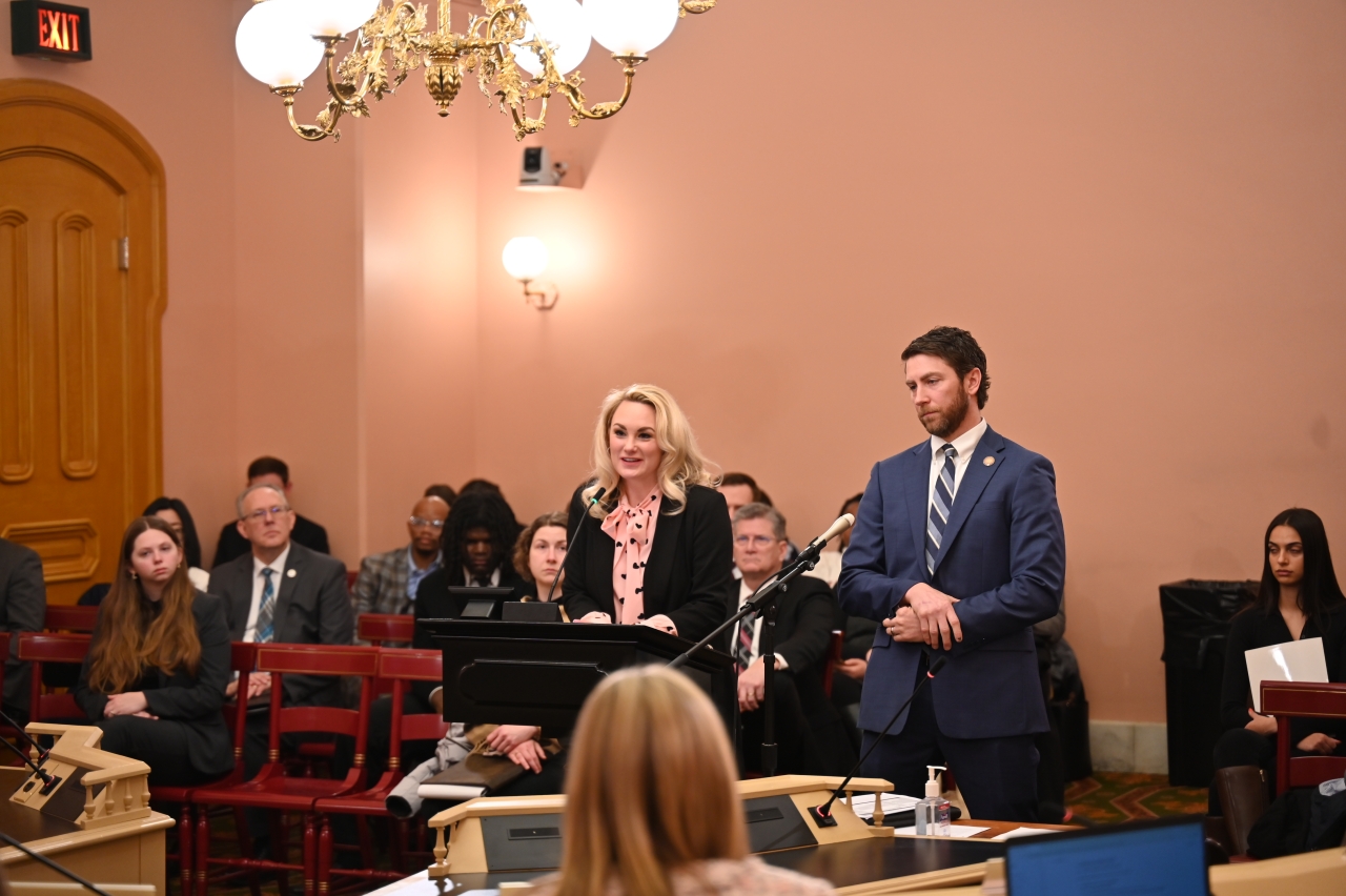 Representatives Miller and McClain Provide Sponsor Testimony on Bill Expanding Midwifery Services in Ohio