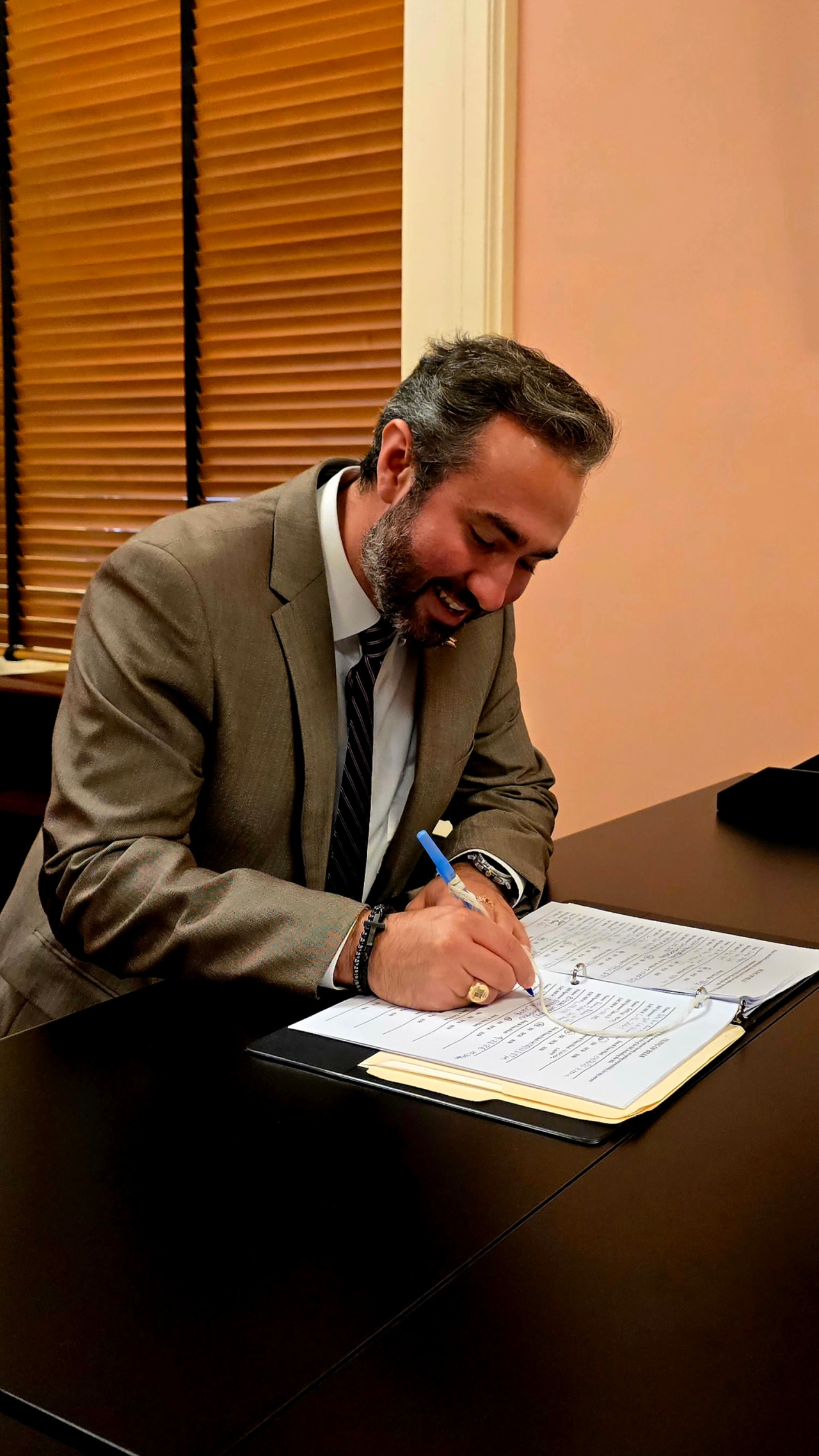 State Rep. David Thomas Introduces the Government Service Delivery Improvement Act