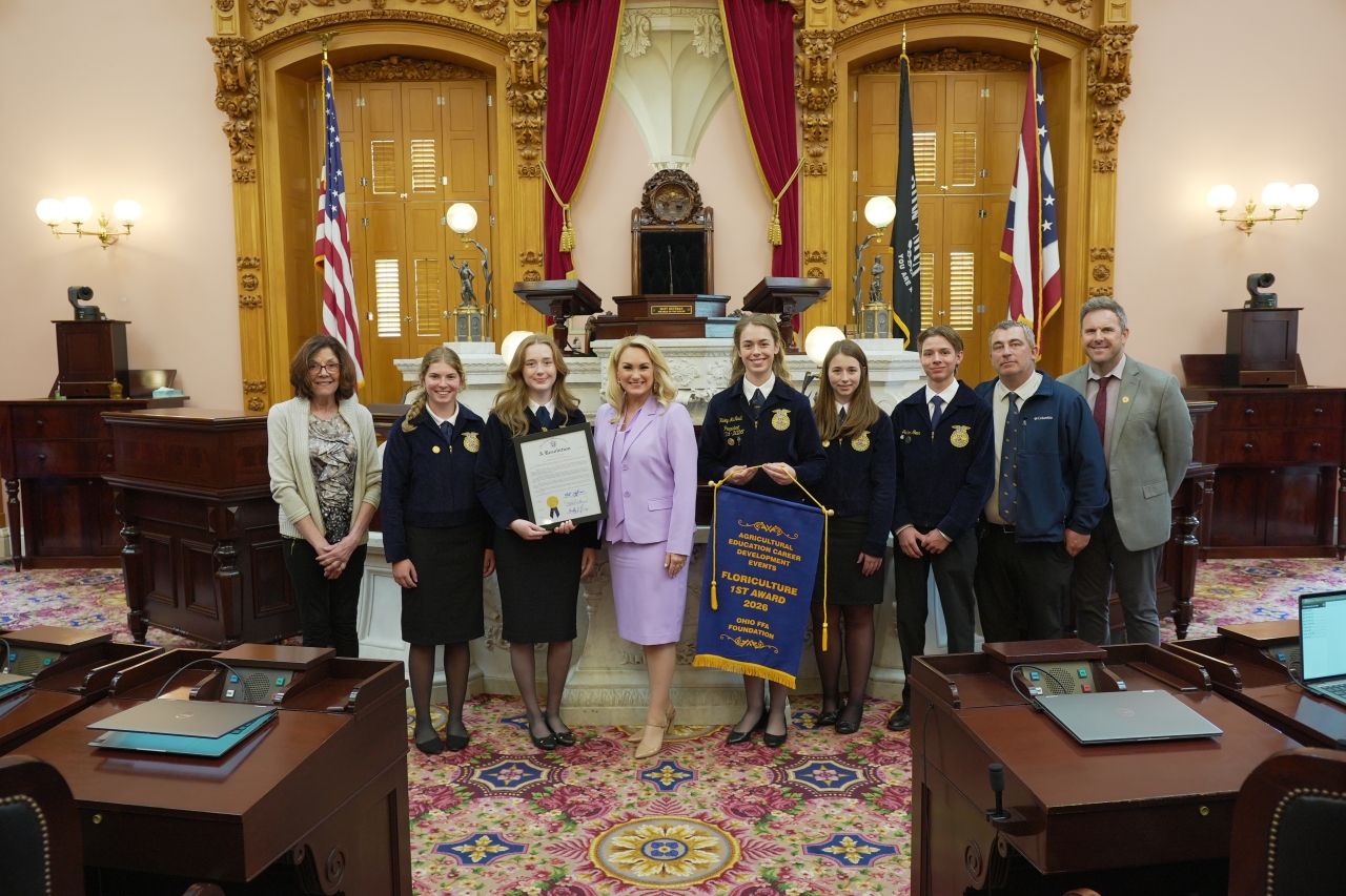 Rep. Miller and Ashland Floriculture Team