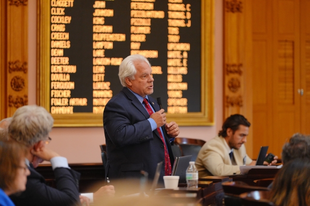 Rep. Plummer speaks to HB 20 during House session