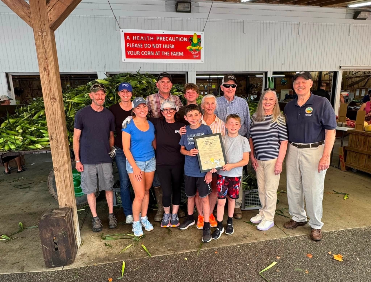 Representative Roemer Celebrates Szalay’s Farm and Market 95th Anniversary