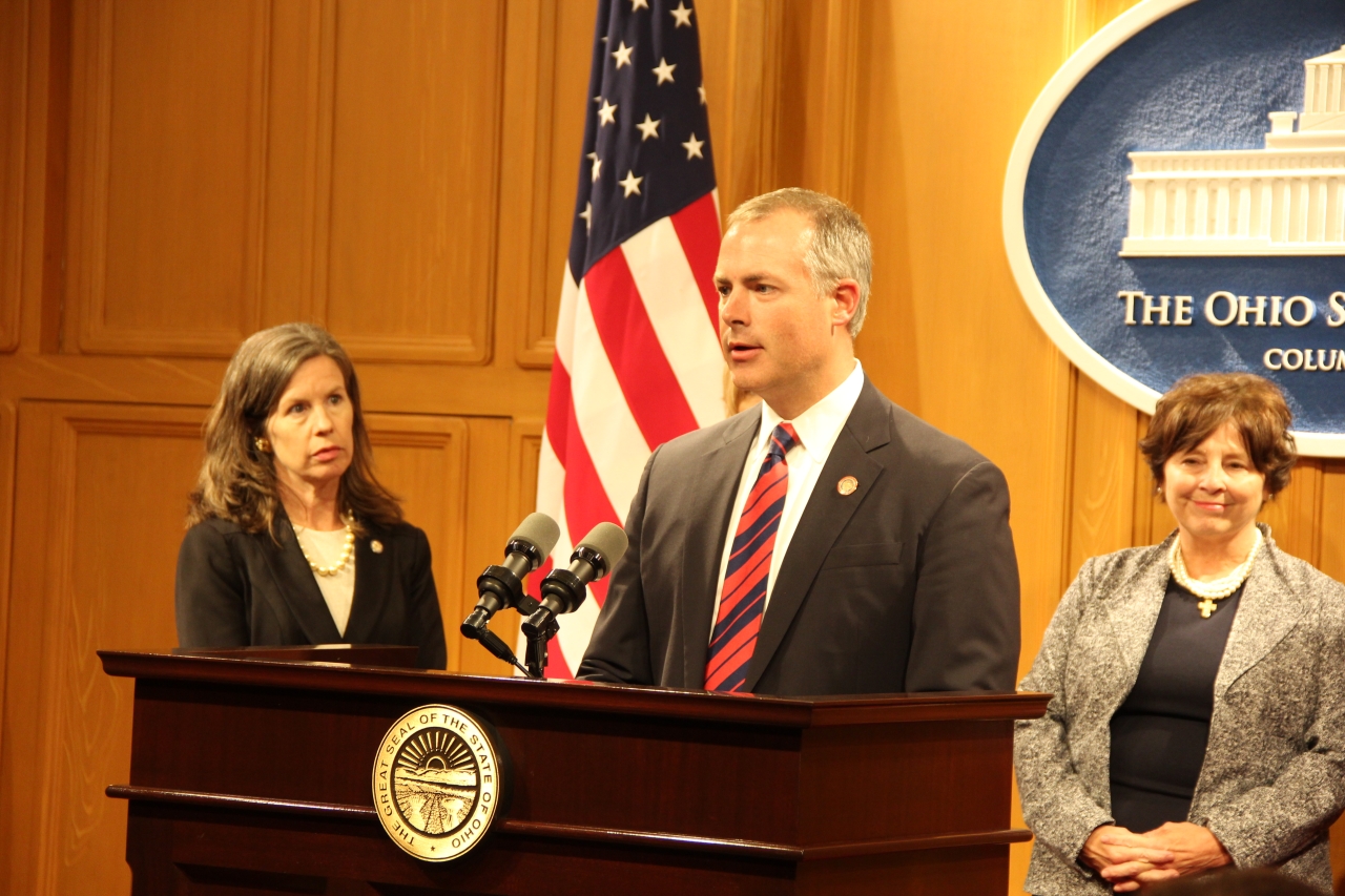 Governor Kasich Signs Legislation Seeking to Save Lives from Drug Overdose